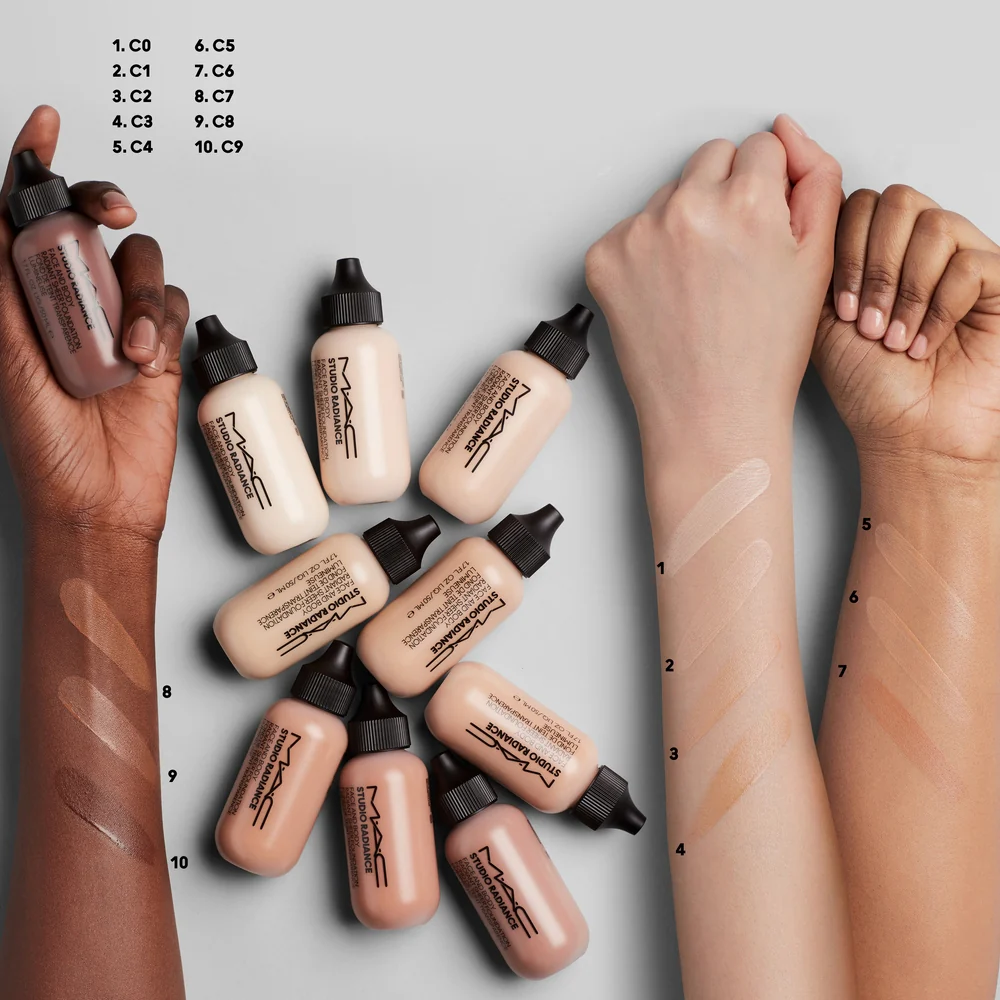 Mac Face and Body Radiant Sheer Foundation C1 - Image 3