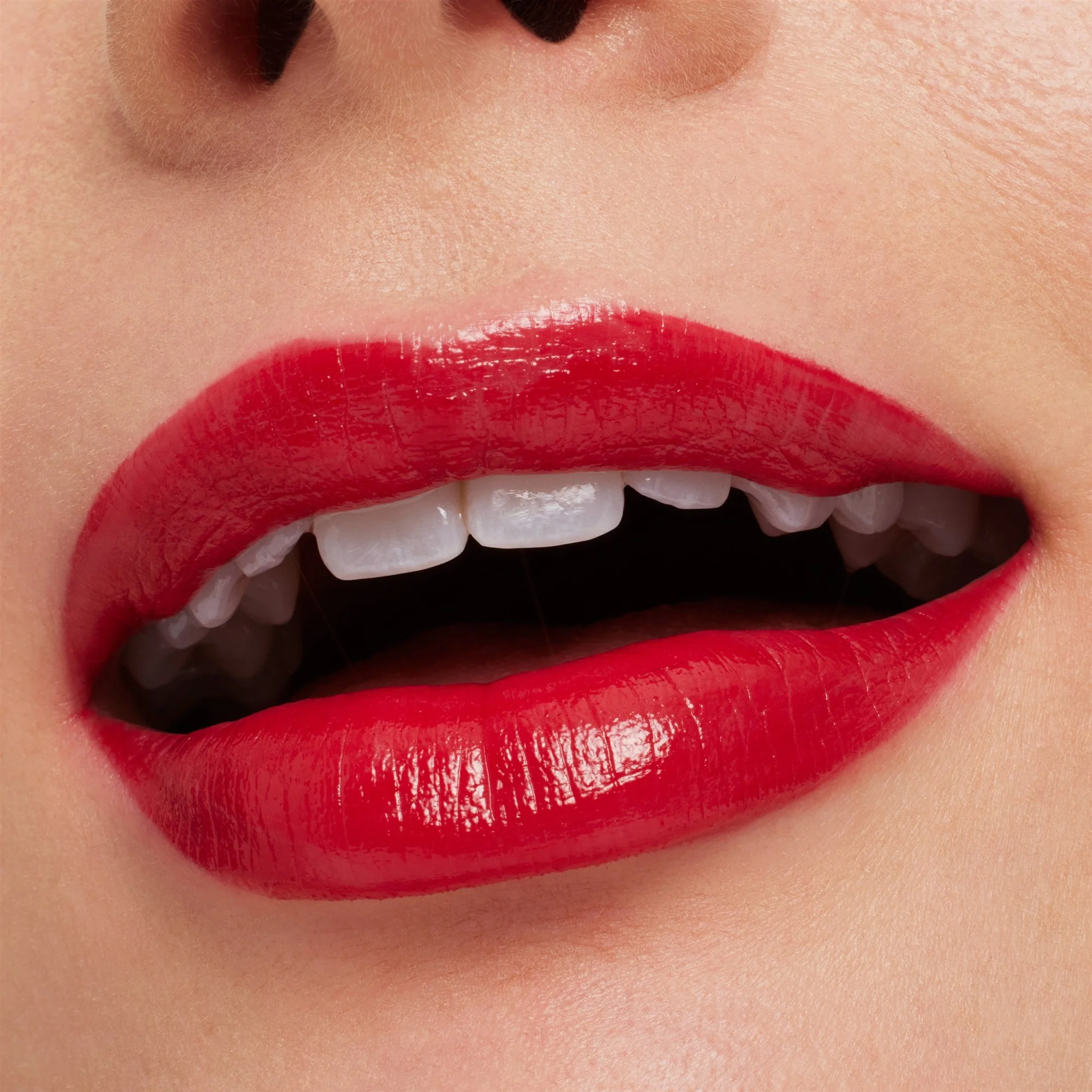 Mac MACximal Sleek Satin Lipstik   Brave - Image 3