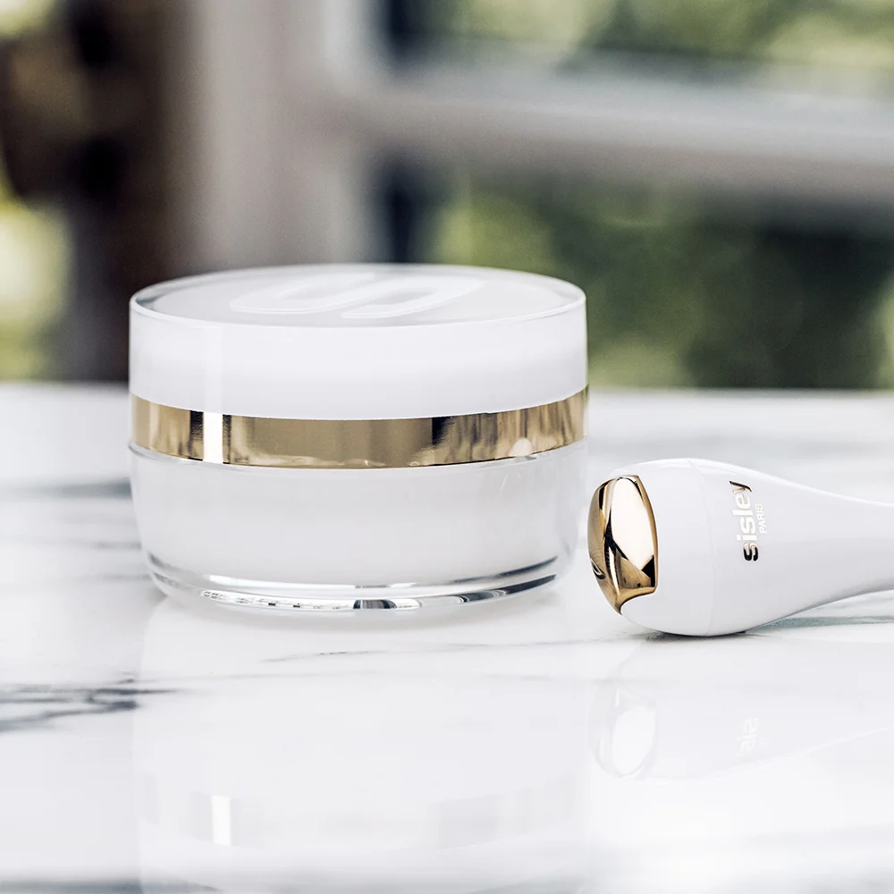 Sisley Sisleya L'Intégral Anti-Age Crème Contour des Yeux et des Lèvres 15 ml - Image 5